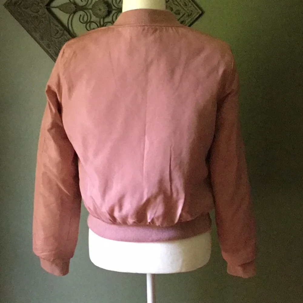 Forever 21 Pink Retrostyle Bomber Jacket Size M